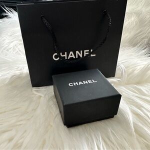 CHANEL  Jewelry Box - Including Gift Bag